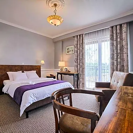 Hotel Grand