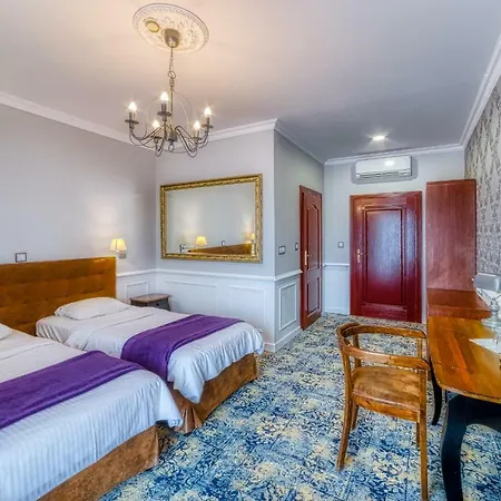 Hotel Grand