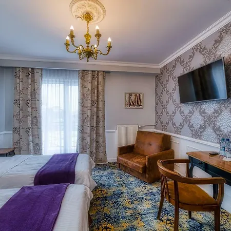 Hotel Grand