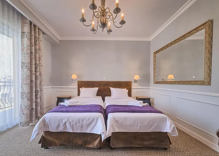 Grand צ'סטוצ'ובה